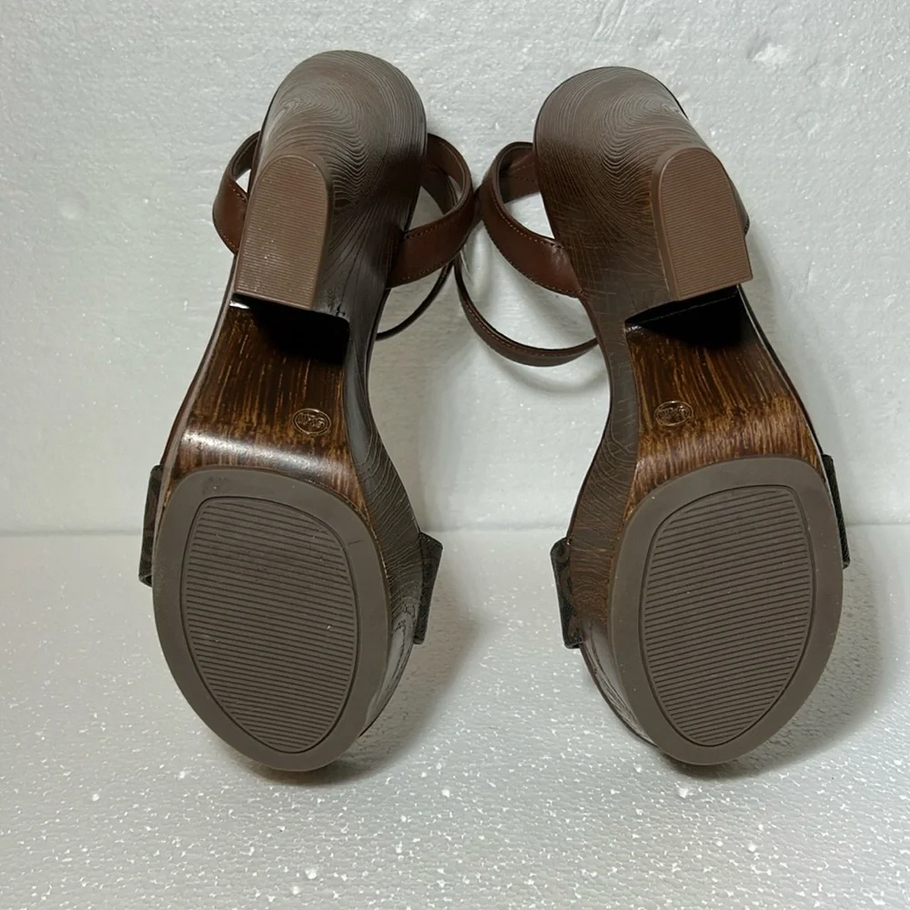 GBG Los Angeles Selah Brown Platform Block Heel Sandals 9.5